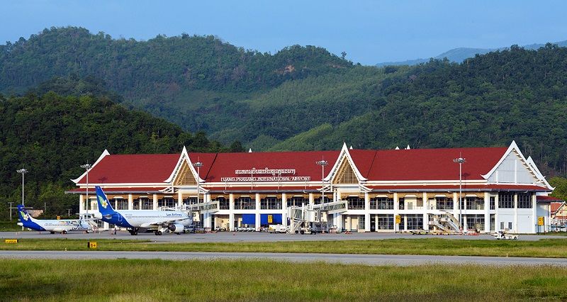 ກະຊວງໂຍທາທິການ ແລະ ຂົນສົ່ງ (ຍທຂ) ປະກາດລາຍຊື່ 3 ບໍລິສັດເຂົ້າຮ່ວມປະມູນໂຄງການຍົກລະດັບ ແລະ ຂະຫຍາຍ ສະໜາມບິນສາກົນຫຼວງພະບາງ ໃນຮູບແບບການລົງທຶນຮ່ວມ ລະຫວ່າງ ພາກລັດແລະພາກເອກຊົນ (PPP)